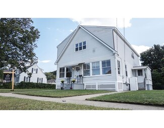 131 Baker St, Manchester, NH 03103