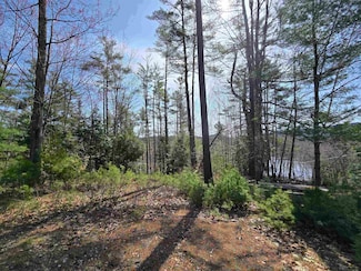 000 White Mountain Rd, Bath, NH 03740