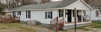 607 E Johnson St, Dunn, NC 28334