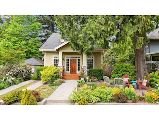 7033 N Portsmouth Ave, Portland, OR 97203