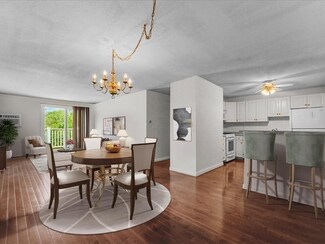 1 Brown Ave Unit 2-70, Amesbury, MA 01913