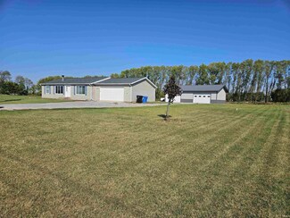 4646 W 400 N, Columbia City, IN 46725