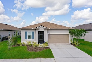 200 Summershore Dr, Auburndale, FL 33823