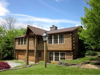 2580 Mason Hill Rd S, Pownal, VT 05261