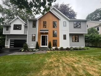 29 Hancock St, Bedford, MA 01730