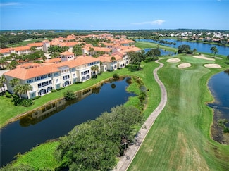 5075 Harmony Cir Unit 302, Vero Beach, FL 32967