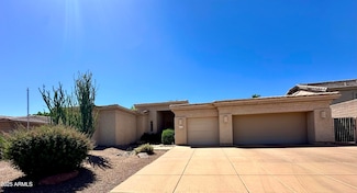 2627 E Acoma Dr, Phoenix, AZ 85032