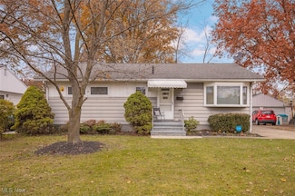 152 Preston St, Elyria, OH 44035