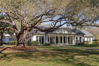 3028 Georges Ln, Alexandria, LA 71301