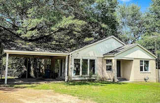 1021 Sulphur Springs Rd, Malvern, AR 72104
