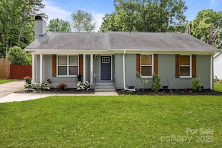 6406 Old Meadow Rd, Charlotte, NC 28227