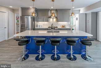 36 Wiggins Ln, Belle Mead, NJ 08502