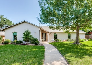 6647 Leameadow Dr, Dallas, TX 75248
