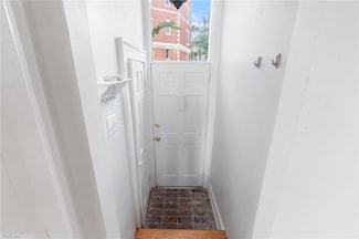 407 Warren Crescent Unit 2, Norfolk, VA 23507