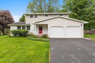 4155 Old Winding Way, Syracuse, NY 13215