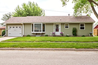 2310 Burnett Ave, Ames, IA 50010