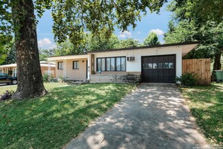 418 Saratoga Dr, San Antonio, TX 78213