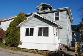 1620 Barthold St, Fort Wayne, IN 46808