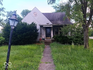 2431 Highland Ave, Anderson, IN 46011