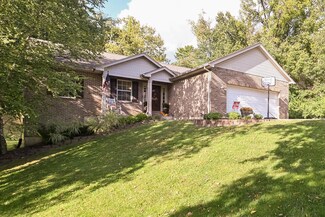 1728 Fieldcrest Dr, Lawrenceburg, IN 47025