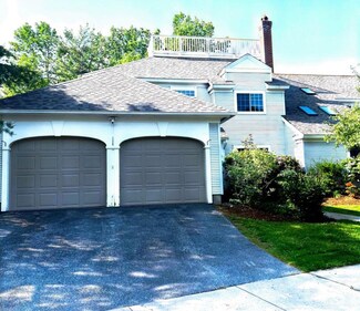 2 Southwind Dr, Burlington, VT 05401
