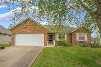 822 S Birchwood Ln, Nixa, MO 65714