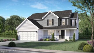 4 Country Club Rd, Ashland, PA 17921
