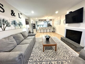 130 Starboard Dr Unit 3, Kimberling City, MO 65686