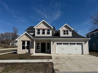 305 N Prairie St, Hamilton, MO 64644
