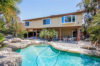 16293 Wayfarer Ln, Huntington Beach, CA 92649