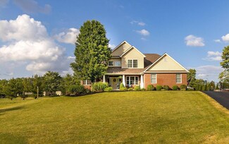 1704 Pleasantview Dr, Lancaster, OH 43130