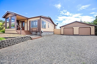 70 NE 73rd St, Newport, OR 97365