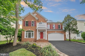 2054 Madrillon Rd, Vienna, VA 22182