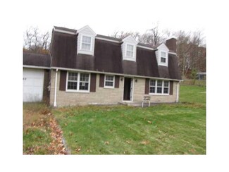 769 McGeary Hollow Rd, Leechburg, PA 15656