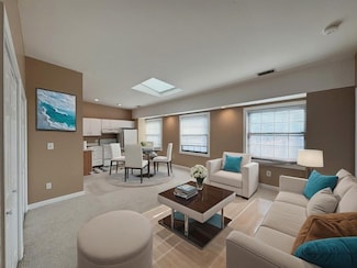 21 Linden St Unit 409, Quincy, MA 02170