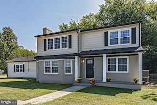 96 Riviera Dr, Pennsville, NJ 08070