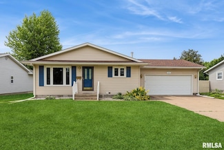 1031 15th Place, Camanche, IA 52730