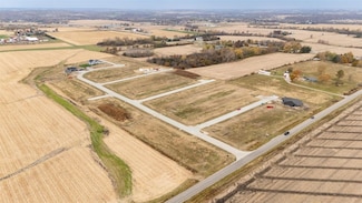 Lot 17 Center Ct, Robins, IA 52328