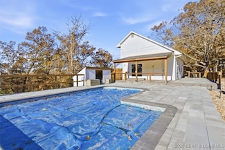 3 Leisure Rd, Eldon, MO 65026