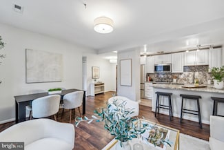 1421 Columbia Rd NW Unit 303, Washington, DC 20009
