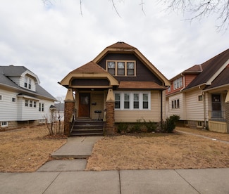 5352 N 39th St, Milwaukee, WI 53209