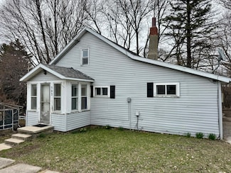 503 Hancock St, Manistee, MI 49660