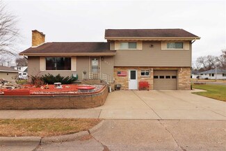 812 11th St, Mosinee, WI 54455