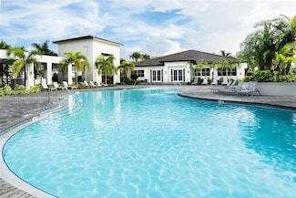 4230 Rosa Dr, Deerfield Beach, FL 33064