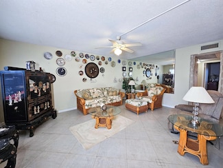 131 Somerset G Unit 1310, West Palm Beach, FL 33417