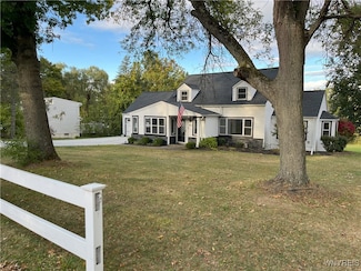 4833 Freeman Rd, Orchard Park, NY 14127