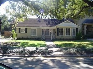 4713 Linden St, Bellaire, TX 77401