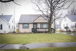 1517 Westwood Dr NW, Warren, OH 44485