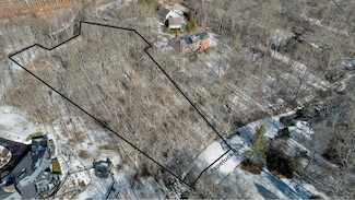 18 Hunt Ln, Weston, CT 06883