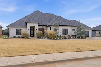 348 Saint Claire Dr, Edmond, OK 73025